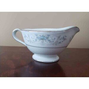 Noritake Porcelain Cream Colburn Pattern #6107 White Blue Silver Green Japan